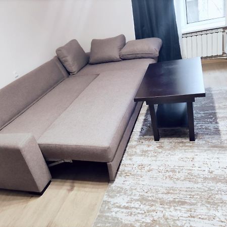 Renovated 1 Bedroom With King Size Bed In Kentron Erevan Exterior foto